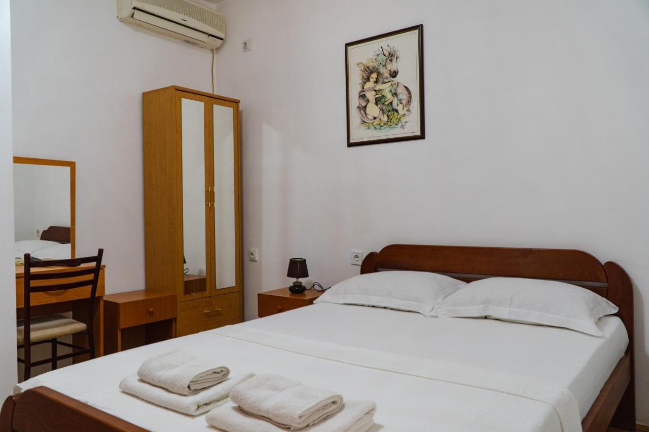 Guest House Buskovic บุดวา ภายนอก รูปภาพ