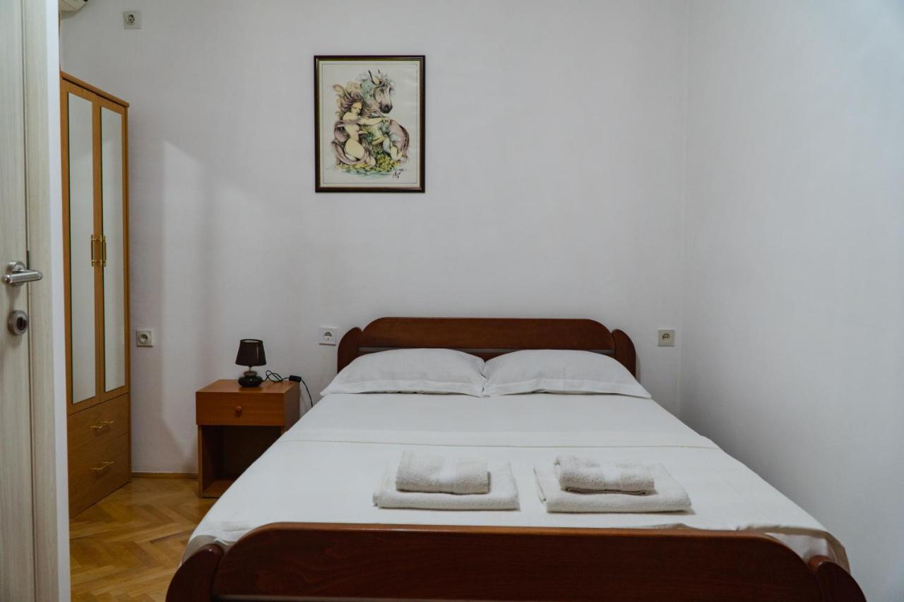 Guest House Buskovic บุดวา ภายนอก รูปภาพ